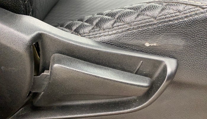 2021 Maruti S PRESSO VXI, Petrol, Manual, 43,190 km, Driver Side Adjustment Panel