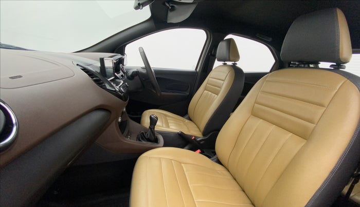 2018 Ford FREESTYLE TITANIUM 1.2 PETROL, Petrol, Manual, 47,415 km, Right Side Front Door Cabin