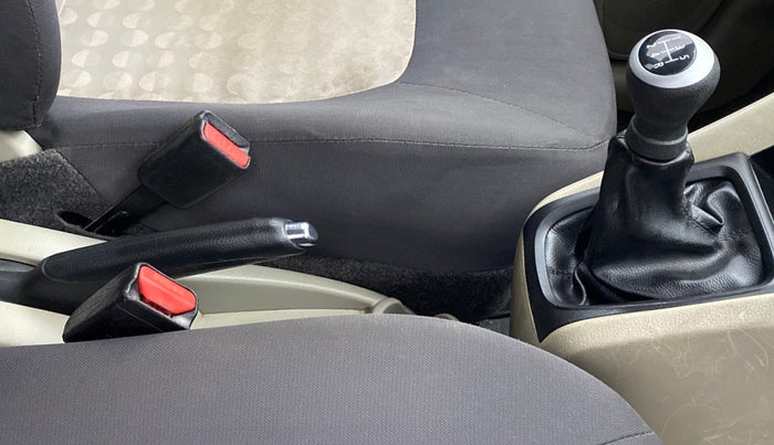 2014 Maruti Celerio VXI d, Petrol, Manual, 62,904 km, Gear Lever