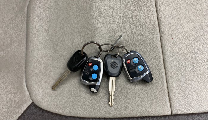 2016 Maruti Alto 800 LXI, Petrol, Manual, 87,320 km, Key Close Up
