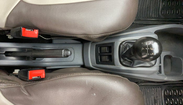 2016 Maruti Alto 800 LXI, Petrol, Manual, 87,320 km, Gear Lever