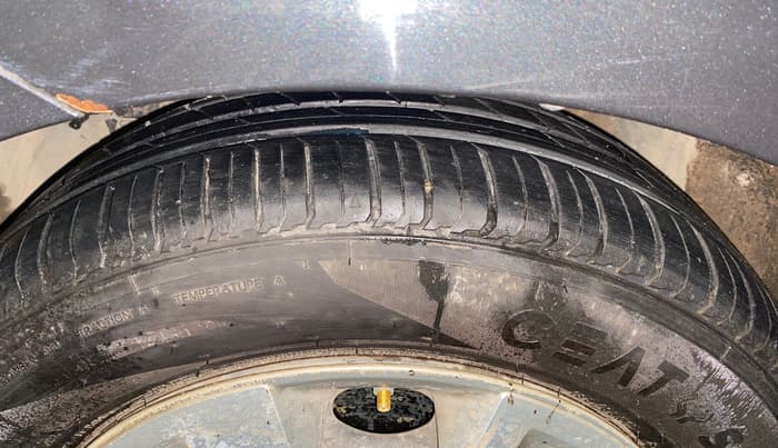 2016 Tata Zest XMS PETROL, Petrol, Manual, 19,212 km, Left Front Tyre Tread
