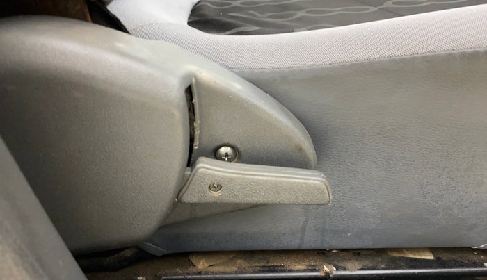 2013 Maruti Alto 800 LXI, Petrol, Manual, 53,831 km, Driver Side Adjustment Panel