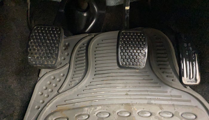 2013 Maruti Alto 800 LXI, Petrol, Manual, 53,831 km, Pedals