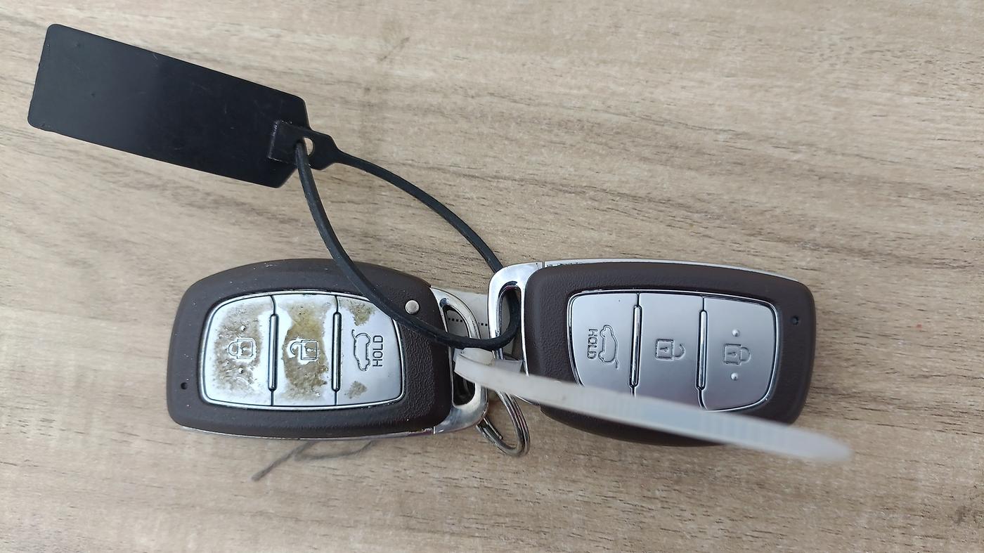 2015 Hyundai Creta SX PLUS 1.6 PETROL, Petrol, Manual, 89,381 km, Key Close Up
