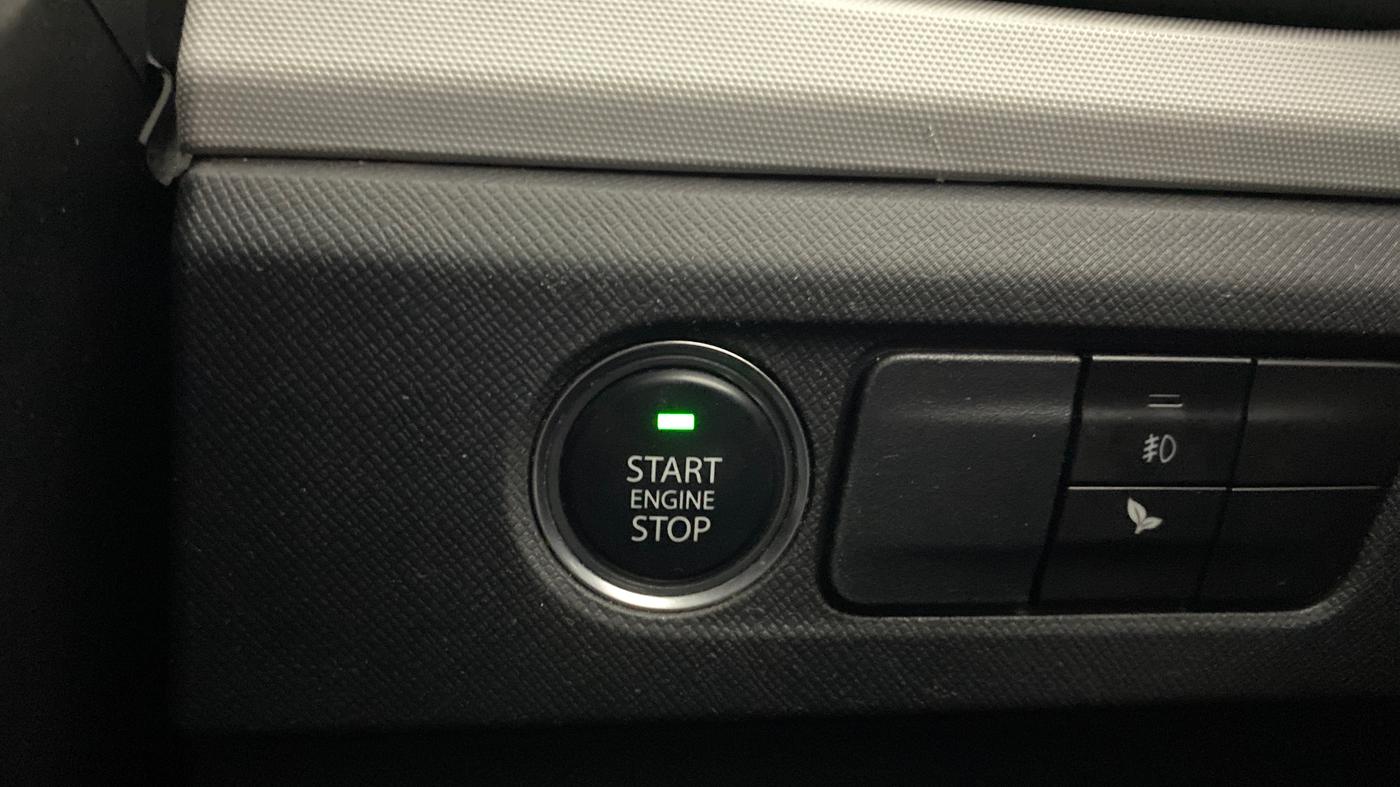 2021 Tata PUNCH CREATIVE AMT 1.2 RTN DUAL TONE, Petrol, Automatic, 89,407 km, Keyless Start/ Stop Button
