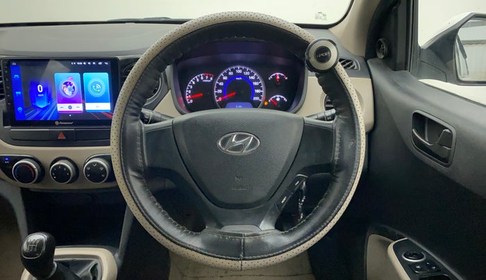 2017 Hyundai Grand i10 MAGNA 1.2 KAPPA VTVT, CNG, Manual, 95,797 km, Steering Wheel Close Up