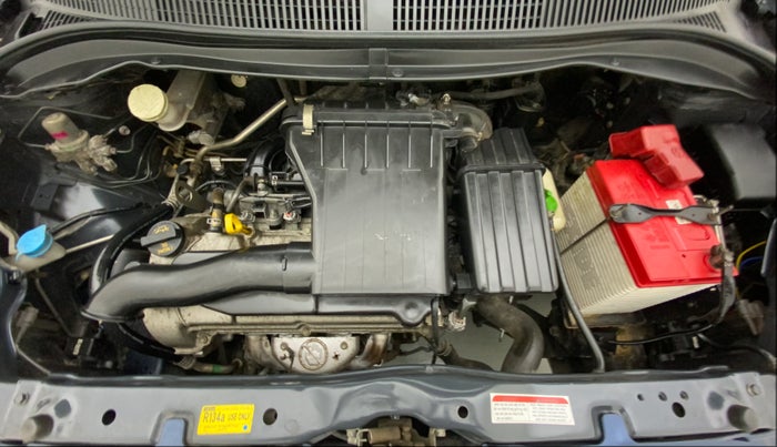 2010 Maruti Swift Dzire VXI, Petrol, Manual, 84,021 km, Open Bonet