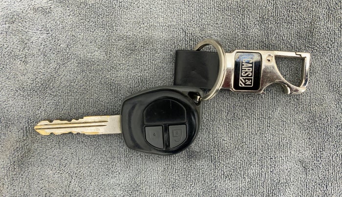 2010 Maruti Swift Dzire VXI, Petrol, Manual, 84,021 km, Key Close Up