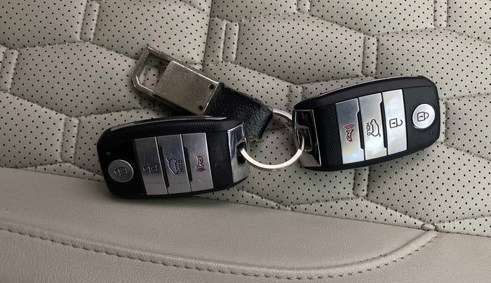 2020 KIA SELTOS HTX IVT 1.5 PETROL, Petrol, Automatic, 81,682 km, Key Close Up