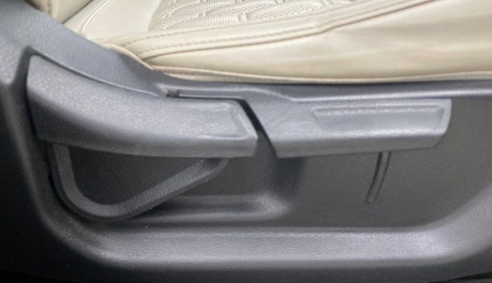 2020 KIA SELTOS HTX IVT 1.5 PETROL, Petrol, Automatic, 81,682 km, Driver Side Adjustment Panel