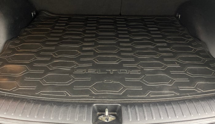 2020 KIA SELTOS HTX IVT 1.5 PETROL, Petrol, Automatic, 81,682 km, Boot Inside