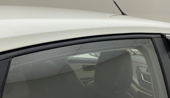 2021 Tata ALTROZ XM PLUS PETROL, Petrol, Manual, 40,167 km, Right rear door - Door visor damaged