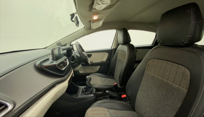 2021 Tata ALTROZ XM PLUS PETROL, Petrol, Manual, 40,167 km, Right Side Front Door Cabin