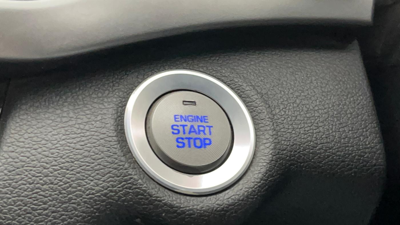 2017 Hyundai New Elantra 2.0 SX(O) AT PETROL, Petrol, Automatic, 78,445 km, Keyless Start/ Stop Button