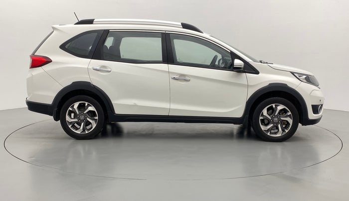 2016 Honda BR-V 1.5 i-VTEC V CVT, Petrol, Automatic, 68,613 km, Right Side View