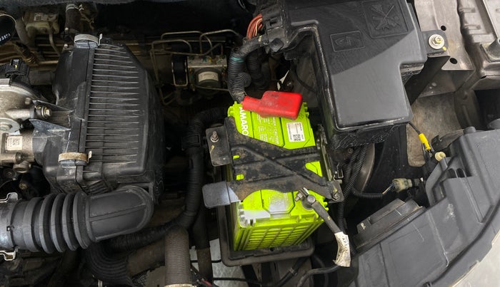 2022 Renault TRIBER RXL MT, Petrol, Manual, 27,492 km, Engine View - Left