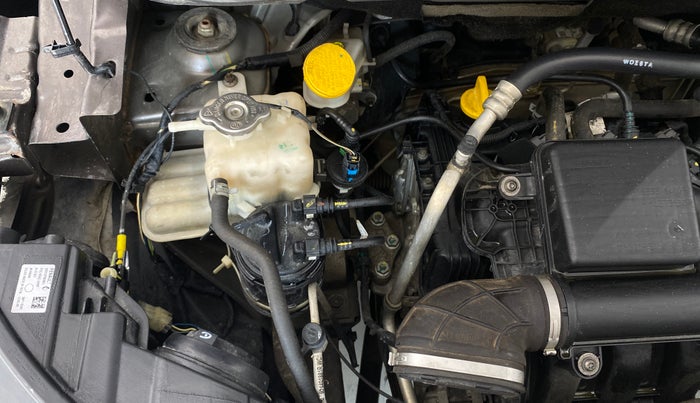 2022 Renault TRIBER RXL MT, Petrol, Manual, 27,492 km, Engine View - Right