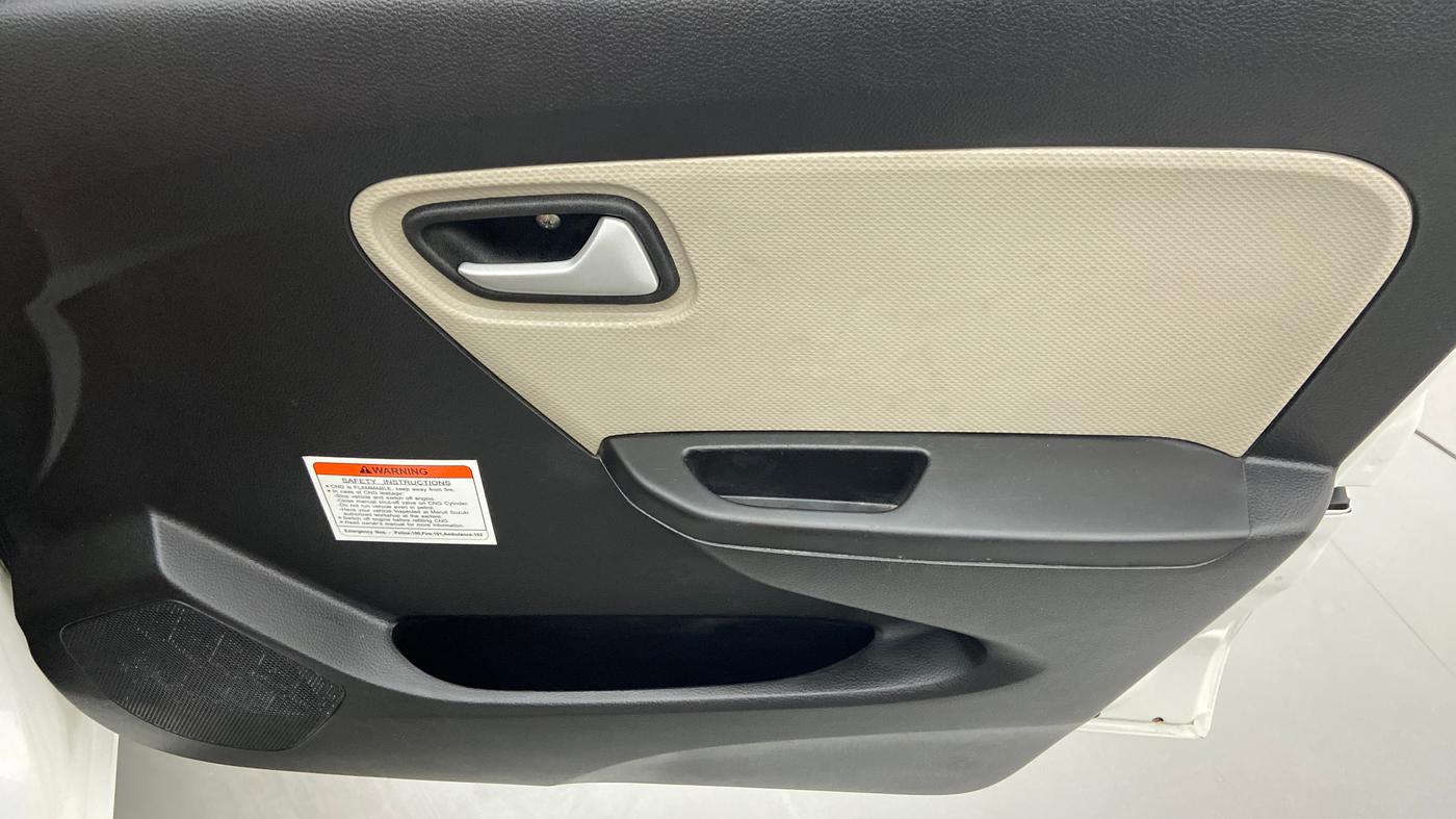 2021 Maruti Alto LXI CNG, CNG, Manual, 21,850 km, Driver Side Door Panels Control
