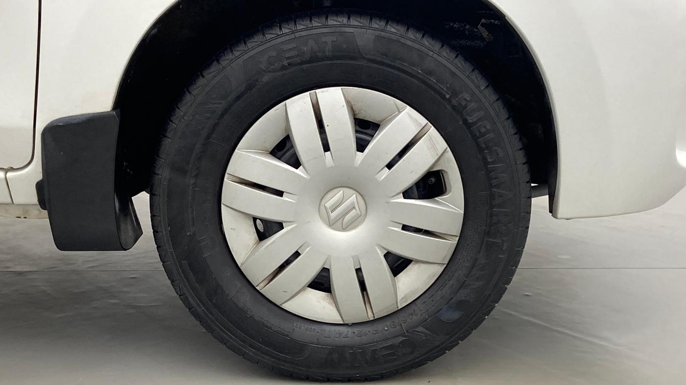 2021 Maruti Alto LXI CNG, CNG, Manual, 21,850 km, Right Front Wheel