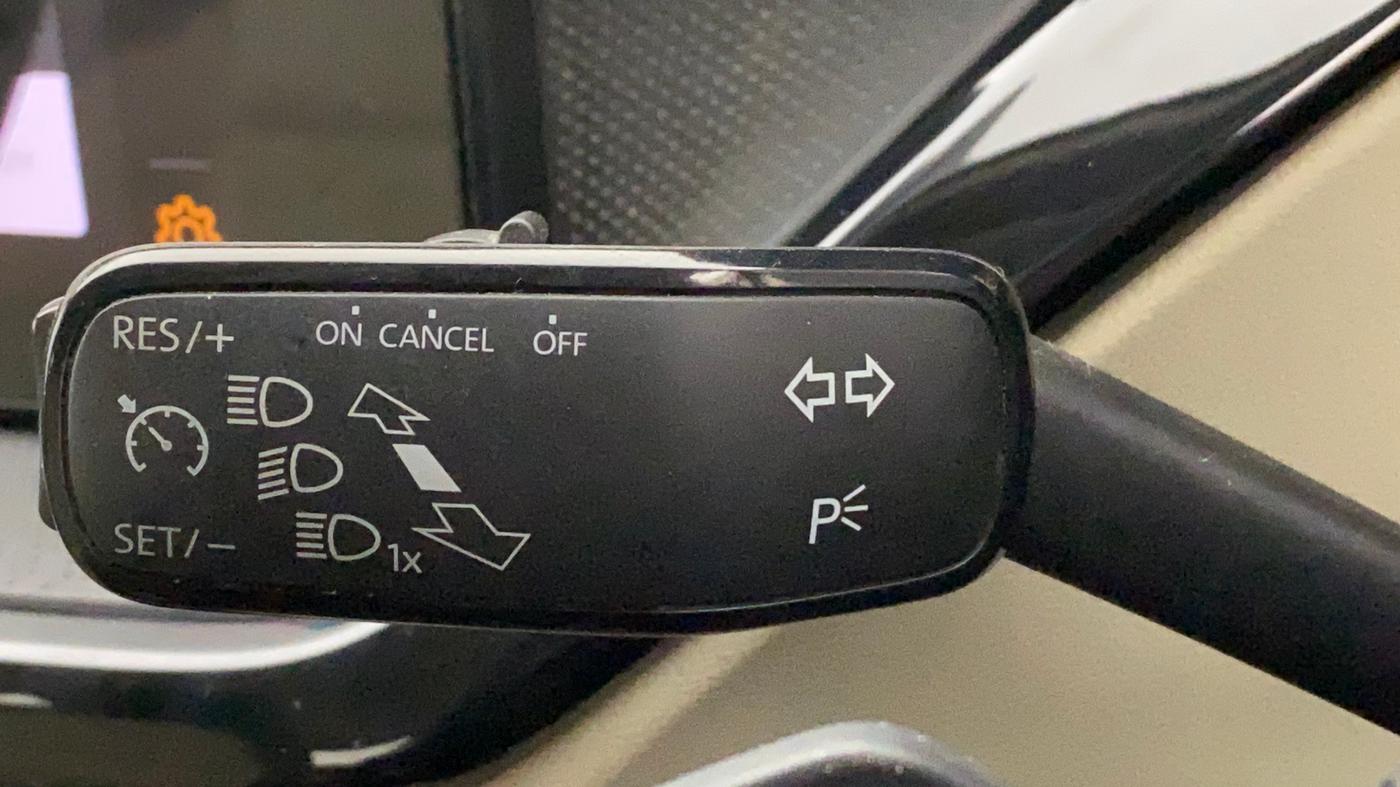 2024 Skoda SLAVIA STYLE 1.0L TSI AT, Petrol, Automatic, 26,163 km, Adaptive Cruise Control