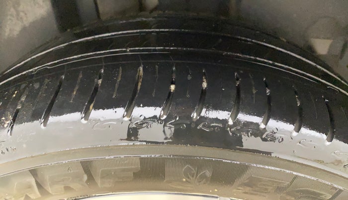 2024 Skoda SLAVIA STYLE 1.0L TSI AT, Petrol, Automatic, 26,163 km, Right Rear Tyre Tread