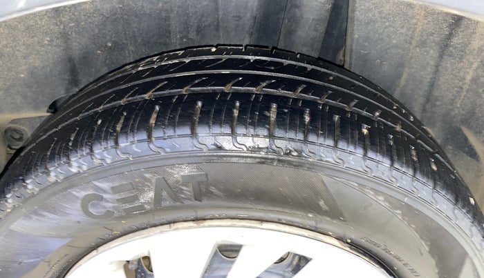 2022 Maruti Baleno DELTA PETROL 1.2, Petrol, Manual, 51,160 km, Left Rear Tyre Tread