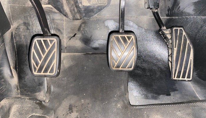 2022 Maruti Baleno DELTA PETROL 1.2, Petrol, Manual, 51,160 km, Pedals