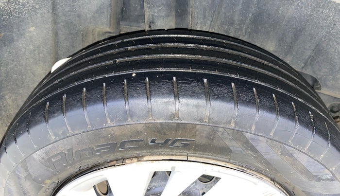 2022 Maruti Baleno DELTA PETROL 1.2, Petrol, Manual, 51,160 km, Right Rear Tyre Tread