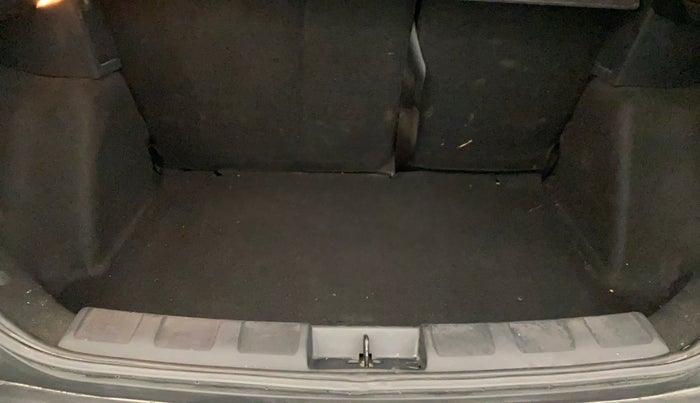 2023 Tata NEXON XZ PLUS PETROL SUNROOF, Petrol, Manual, 58,364 km, Boot Inside