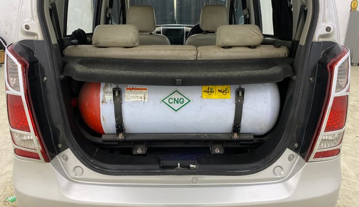 2014 Maruti Wagon R 1.0 LXI CNG, CNG, Manual, 77,391 km, Boot Inside