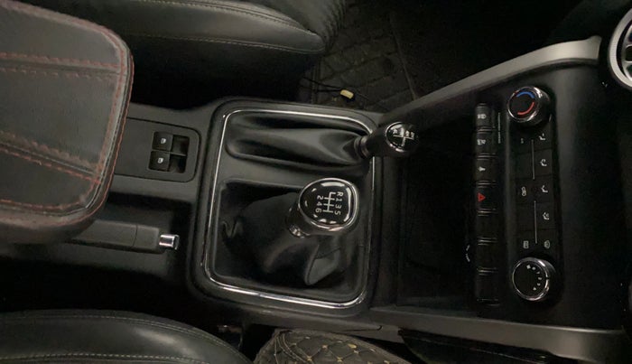 2020 Mahindra Thar LX HARD TOP 4WD MT, Diesel, Manual, 56,739 km, Gear Lever