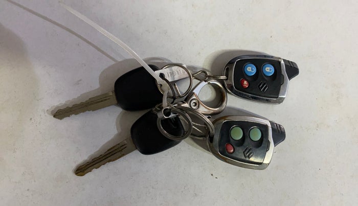 2018 Maruti Celerio VXI CNG, CNG, Manual, 68,858 km, Key Close Up