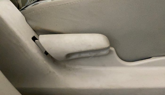 2018 Maruti Celerio VXI CNG, CNG, Manual, 68,858 km, Driver Side Adjustment Panel