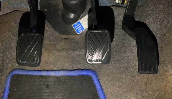 2018 Maruti Celerio VXI CNG, CNG, Manual, 68,858 km, Pedals