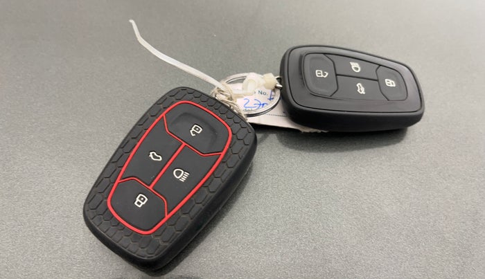 2021 Tata NEXON XZ PLUS (O) PETROL, Petrol, Manual, 41,116 km, Key Close Up