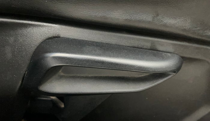 2021 Tata NEXON XZ PLUS (O) PETROL, Petrol, Manual, 41,116 km, Driver Side Adjustment Panel