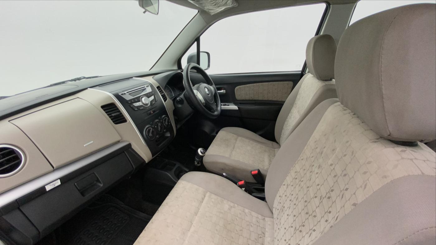2016 Maruti Wagon R 1.0 VXI OPT, Petrol, Manual, 86,573 km, Right Side Front Door Cabin