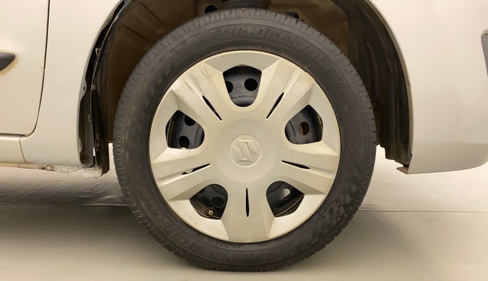 2016 Maruti Wagon R 1.0 VXI OPT, Petrol, Manual, 86,573 km, Right Front Wheel