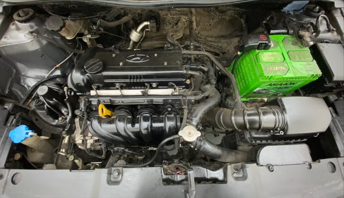 2012 Hyundai Verna FLUIDIC 1.4 VTVT, Petrol, Manual, 1,04,113 km, Open Bonet