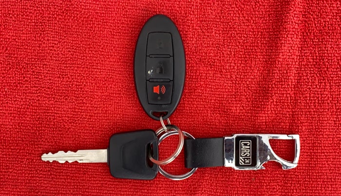 2018 Datsun Go T, Petrol, Manual, 32,155 km, Key Close Up