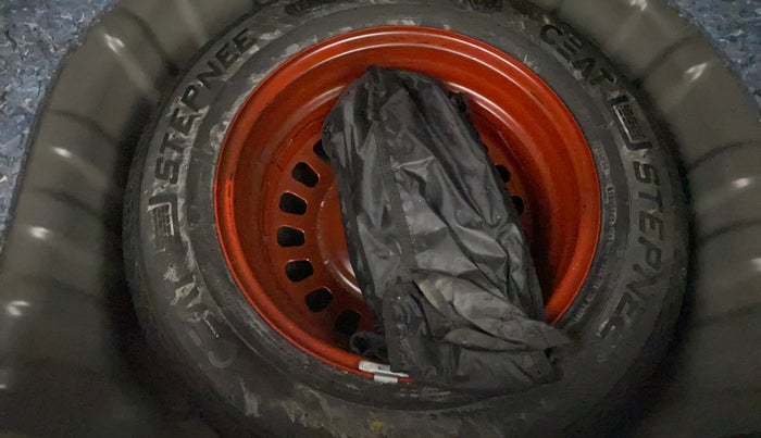 2022 Nissan MAGNITE XV PREMIUM TURBO CVT, Petrol, Automatic, 17,630 km, Spare Tyre