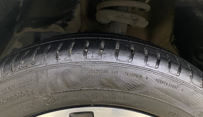 2021 MG HECTOR SMART 1.5 DCT PETROL, Petrol, Automatic, 24,296 km, Left Front Tyre Tread