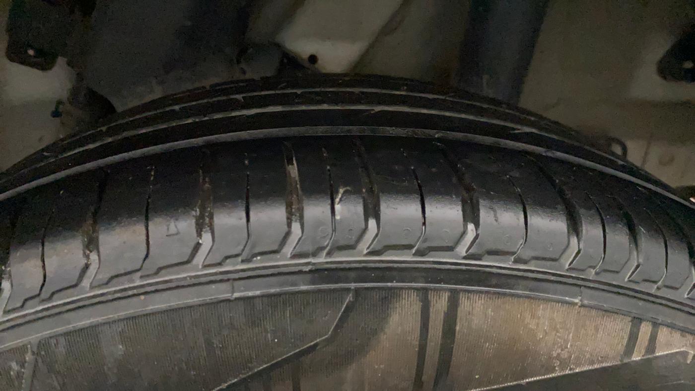 2019 Hyundai VENUE SX 1.0 TURBO, Petrol, Manual, 25,639 km, Left Rear Tyre Tread