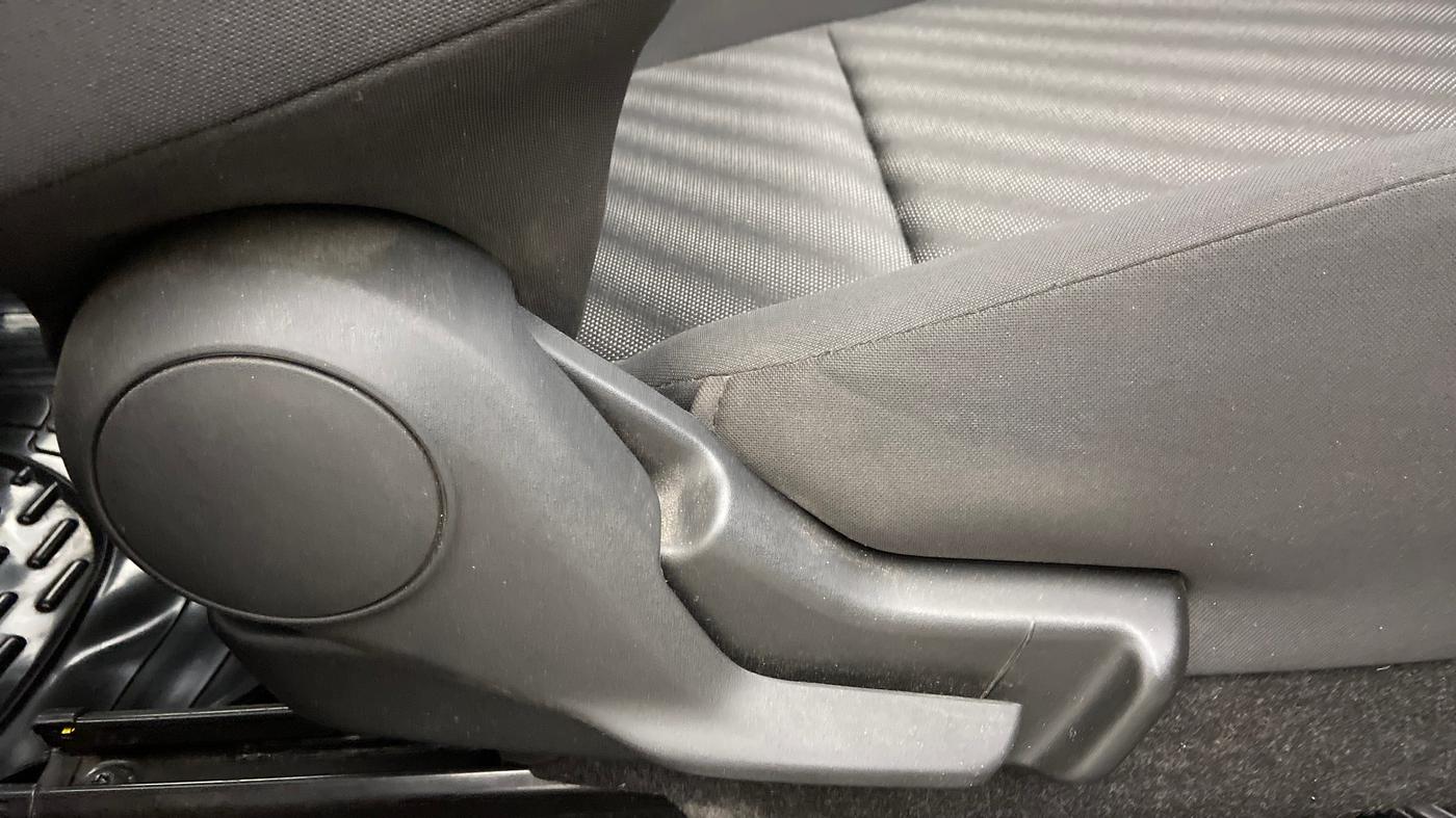 2019 Maruti Swift LXI, Petrol, Manual, 1,994 km, Driver Side Adjustment Panel