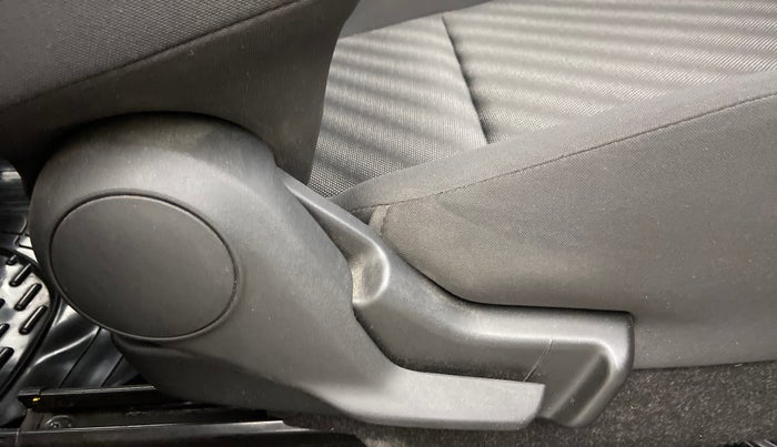 2019 Maruti Swift LXI, Petrol, Manual, 1,994 km, Driver Side Adjustment Panel