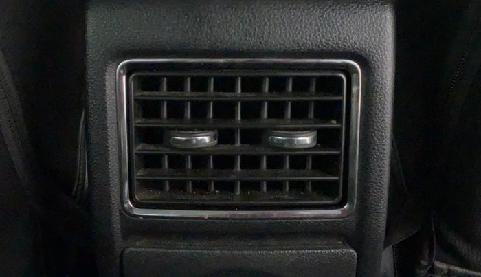 2020 Skoda Rapid MONTE CARLO AT TSI, Petrol, Automatic, 36,392 km, Rear AC Vents
