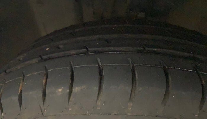 2013 Nissan Micra Active XL, Petrol, Manual, 1,36,687 km, Left Front Tyre Tread