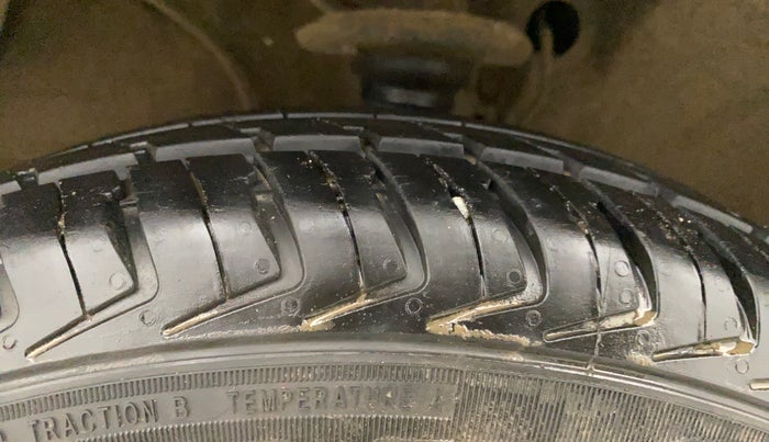 2023 Maruti Alto K10 VXI PLUS AMT, Petrol, Automatic, 13,193 km, Left Front Tyre Tread