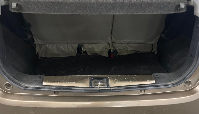 2019 Maruti New Wagon-R ZXI 1.2, Petrol, Manual, 30,948 km, Boot Inside